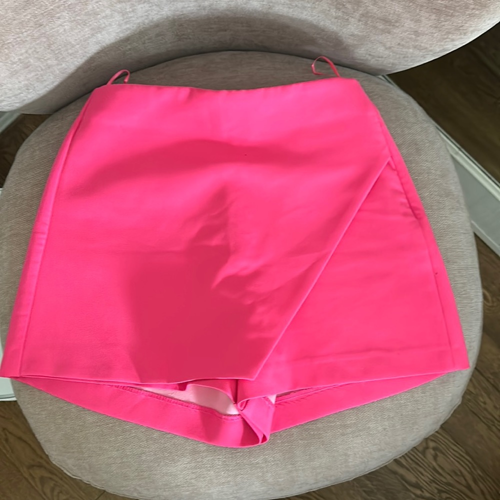 Zara Hot Pink Mini Skort